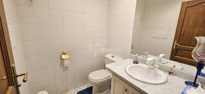 Maison de village - 295 m² - 7 pièces