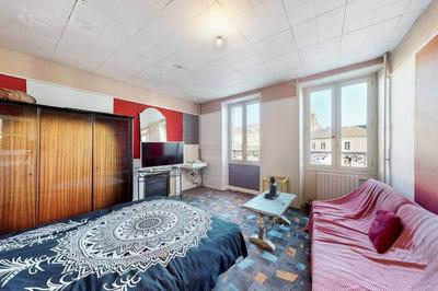 Maison - 152 m² - 7 pièces