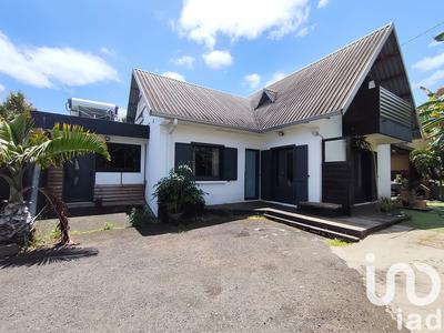 Maison - 140 m² - 6 pièces