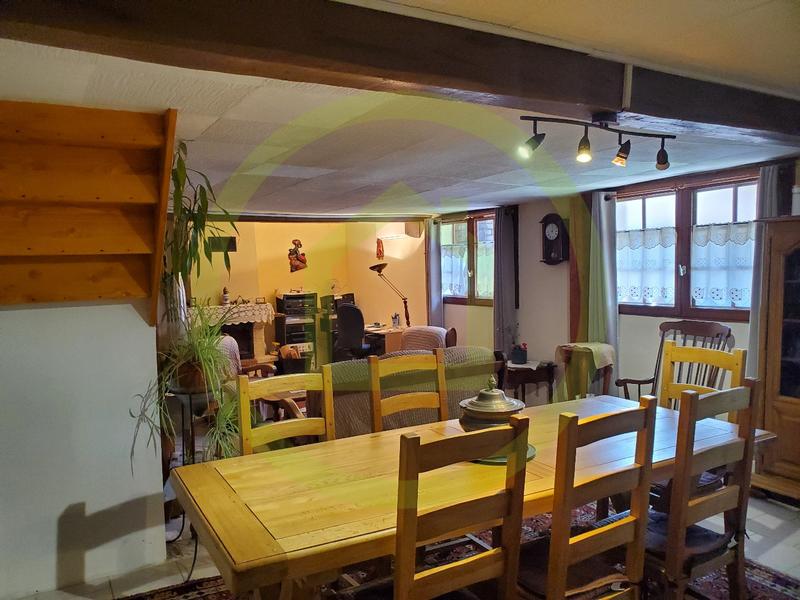 Maison - 160 m² - 6 pièces