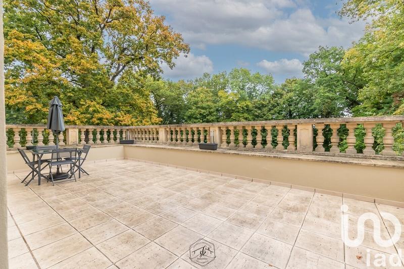 Maison - 432 m² - 18 pièces