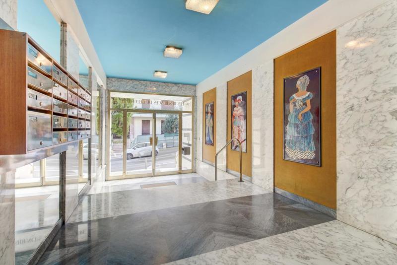 Appartement - 90 m² - 4 pièces