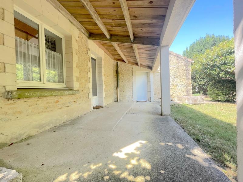 Maison - 265 m² - 12 pièces