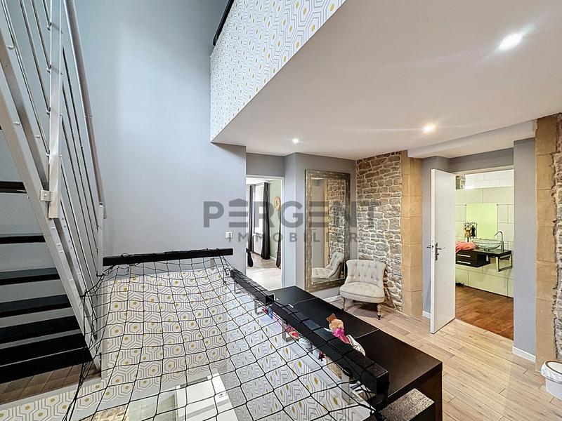 Maison - 190 m² - 6 pièces