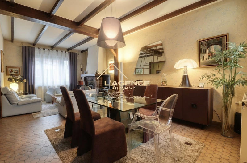 Maison - 82 m² - 4 pièces