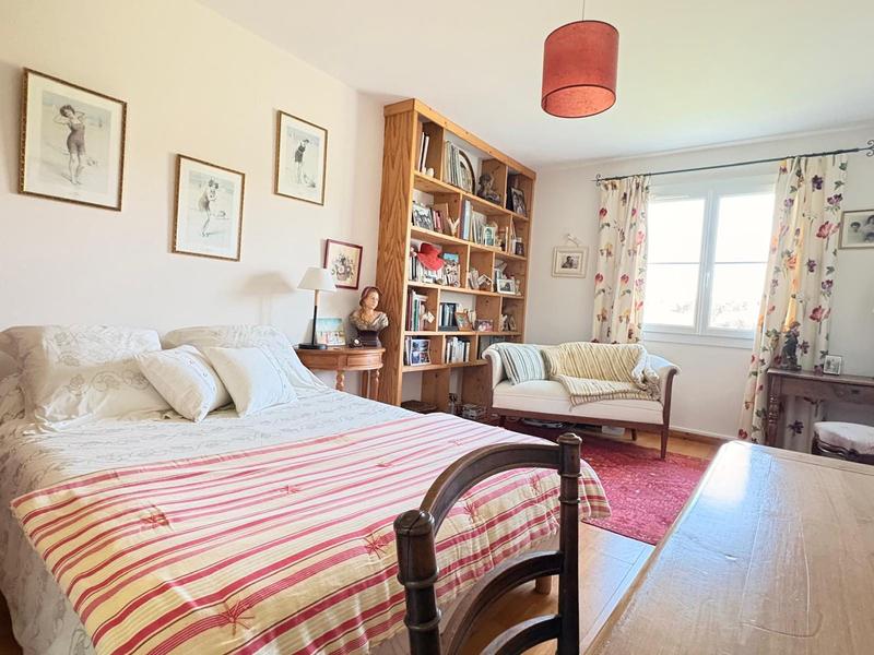 Maison - 150 m² - 4 pièces