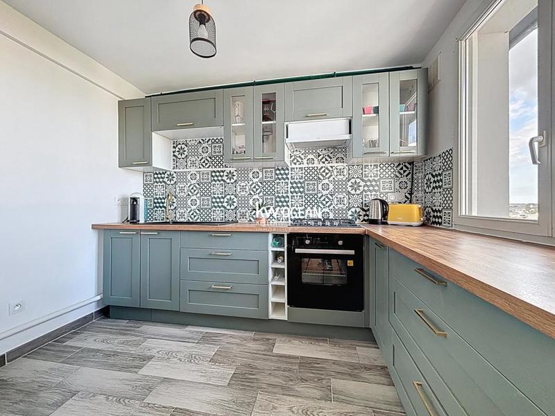 Appartement - 67 m² - 3 pièces