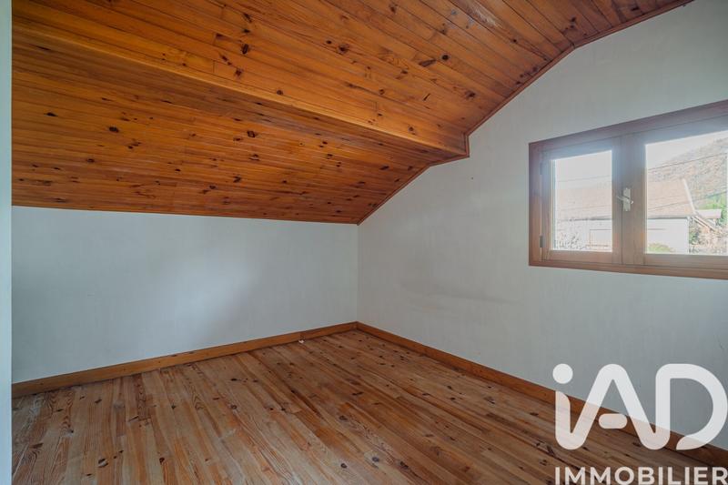 Châlet - 101 m² - 6 pièces