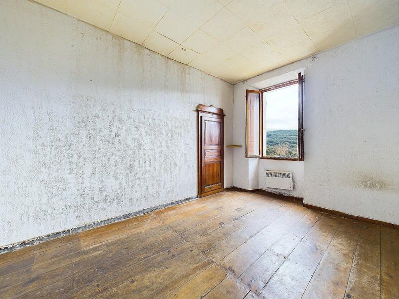 Maison ancienne - 182 m² - 5 pièces