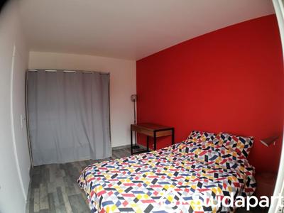 Chambre - 12 m² - 1 pièce