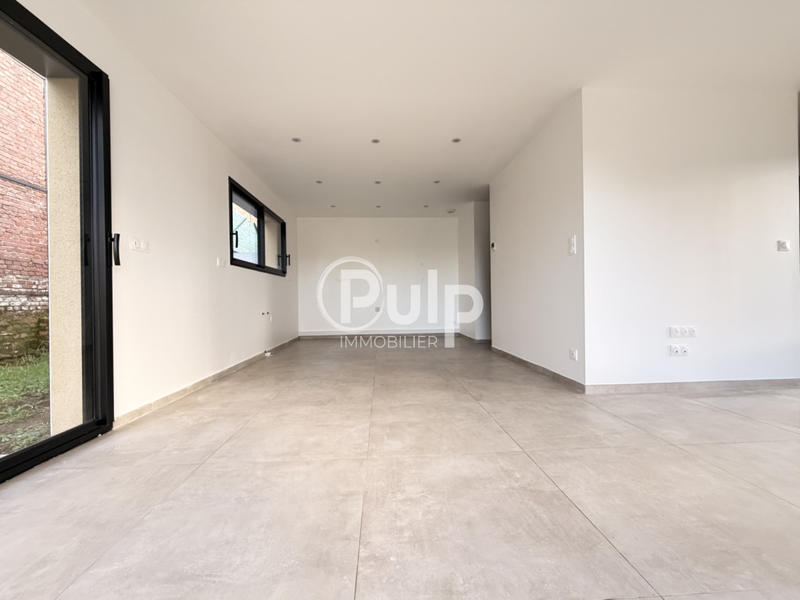 Maison - 91 m² - 6 pièces