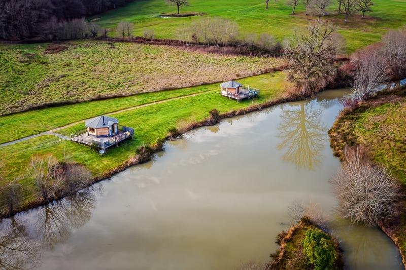 Propriété - 564 m² - 16 pièces