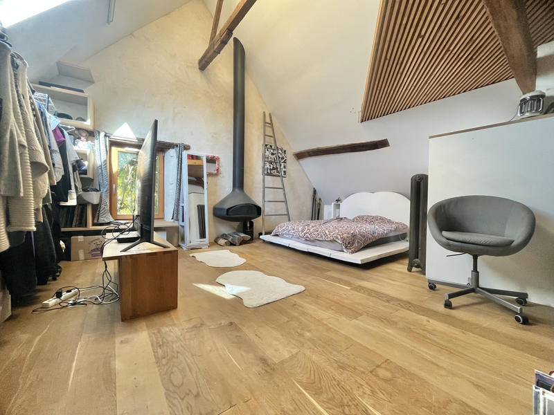 Maison - 93 m² - 5 pièces