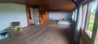 Maison - 147 m² - 8 pièces