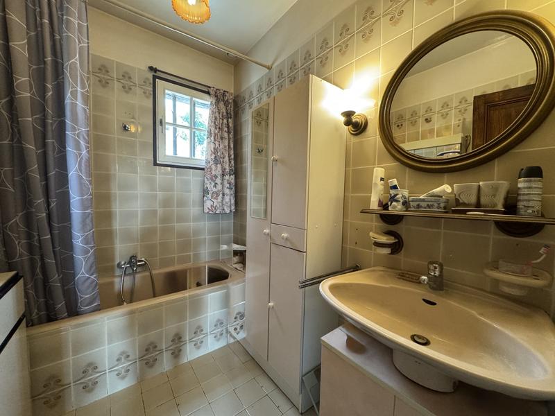 Maison ancienne - 123 m² - 7 pièces