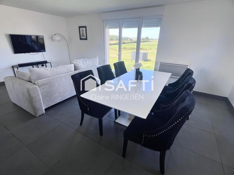 Maison - 96 m² - 4 pièces