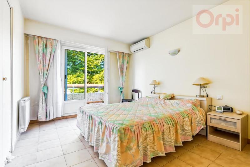 Villa - 164 m² - 5 pièces