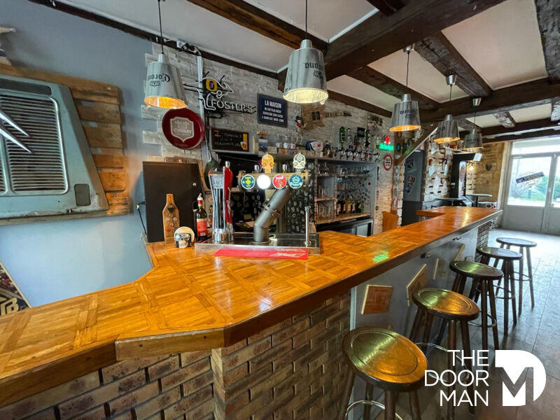 Appartement - 110 m² - 4 pièces