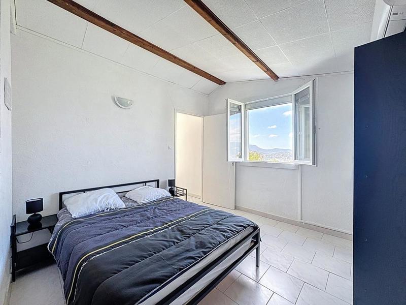 Maison - 101 m² - 4 pièces