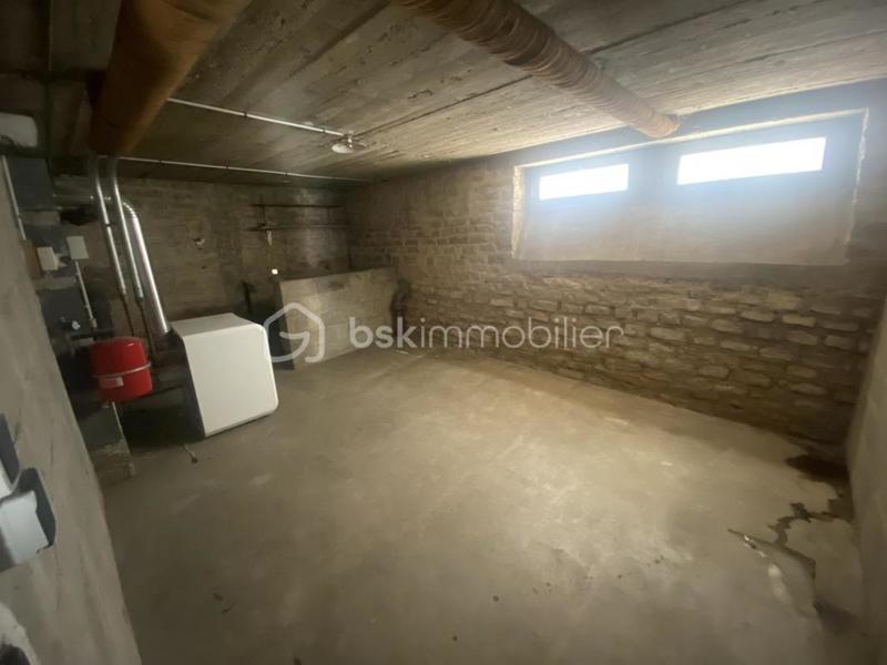 Maison - 80 m² - 5 pièces