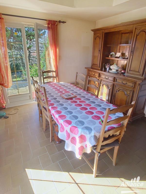 Maison - 140 m² - 7 pièces