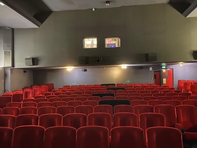 Local commercial - 652 m² - 5 pièces