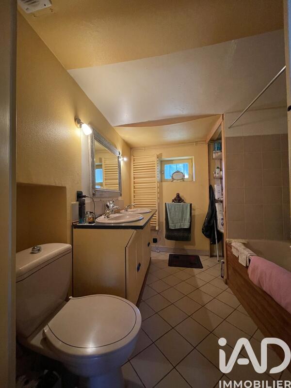 Maison de village - 160 m² - 7 pièces