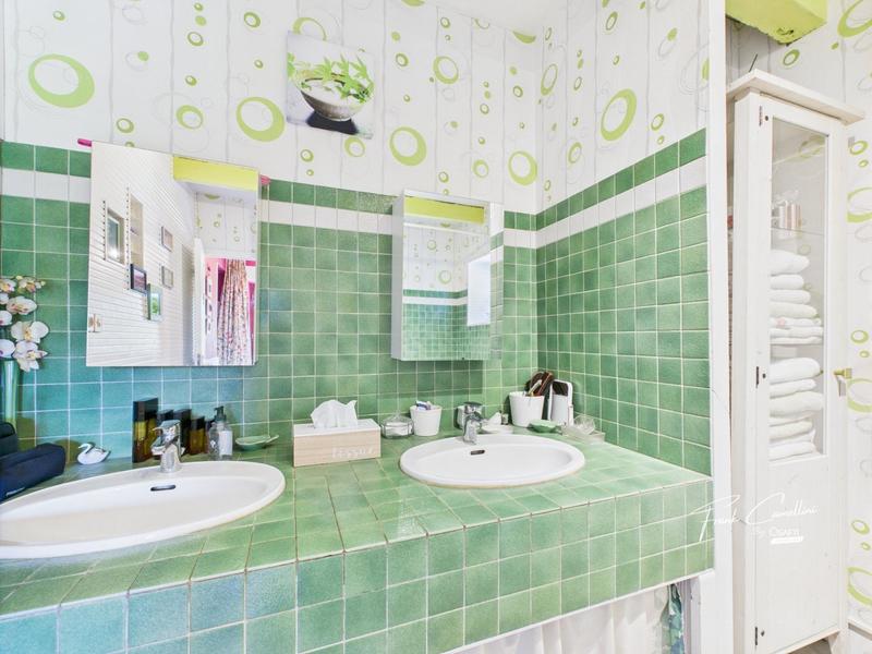 Maison - 166 m² - 6 pièces