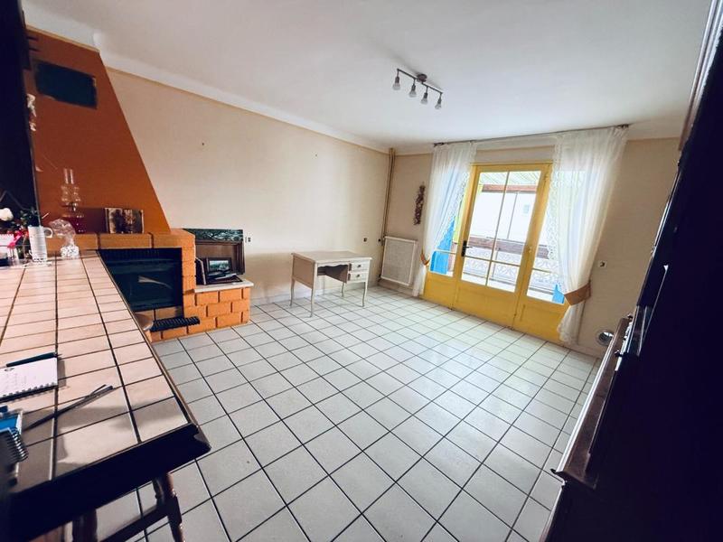 Maison traditionnelle - 110 m² - 5 pièces