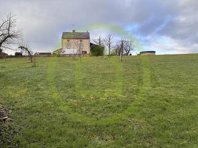 Maison - 128 m² - 8 pièces