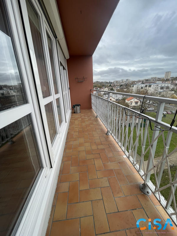 Appartement - 80 m² - 4 pièces