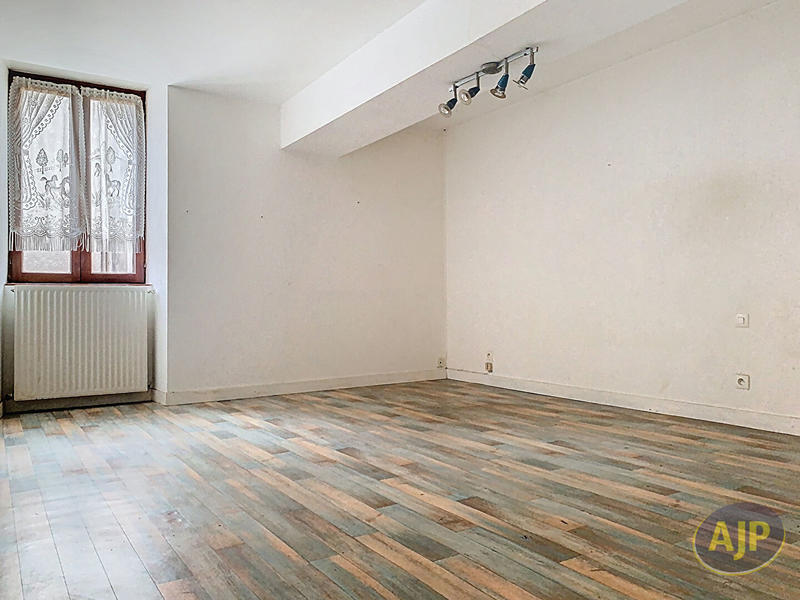 Maison - 89 m² - 3 pièces