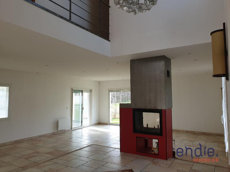 Maison d'architecte - 195 m² - 6 pièces