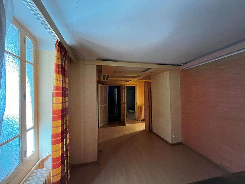 Immeuble - 230 m² - 15 pièces