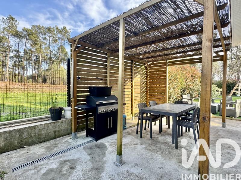 Maison - 99 m² - 5 pièces