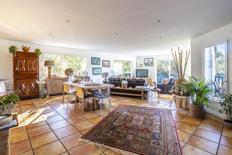 Maison - 158 m² - 5 pièces