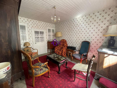 Maison traditionnelle - 85 m² - 5 pièces