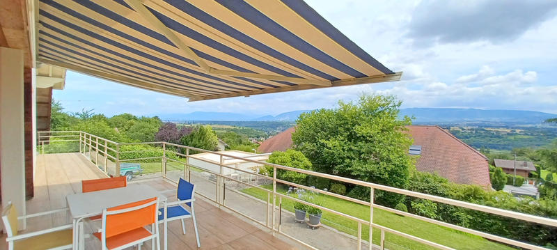 Maison - 200 m² - 9 pièces