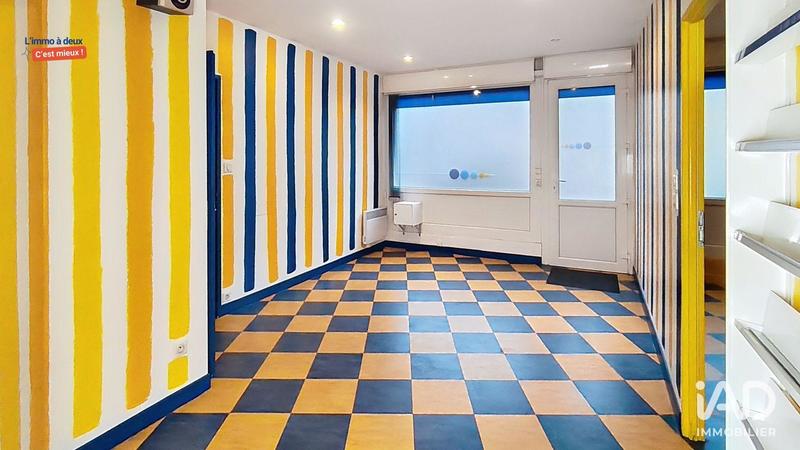 Local commercial - 112 m²