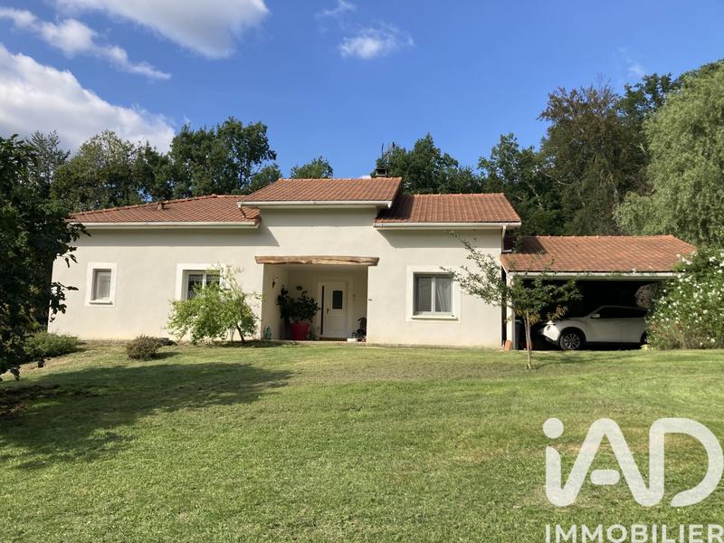 Maison - 104 m² - 5 pièces