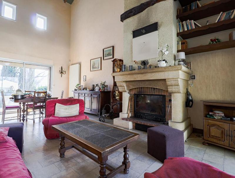 Maison - 163 m² - 8 pièces