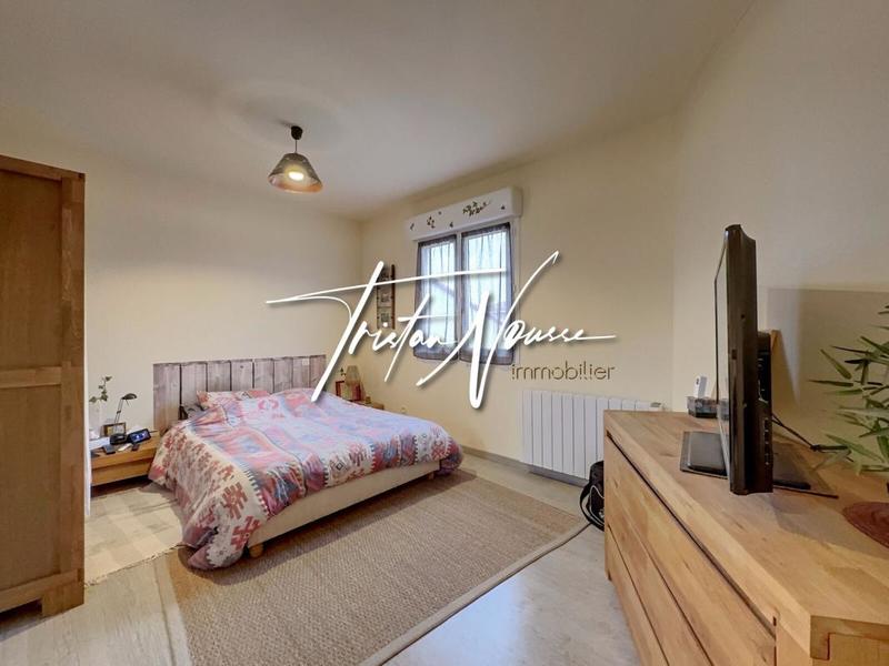 Maison - 135 m² - 6 pièces