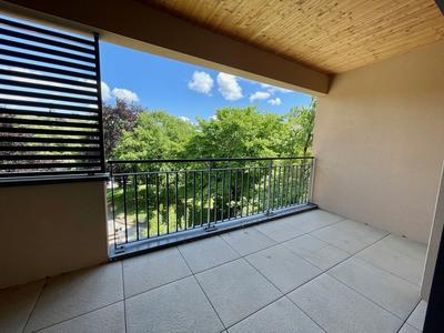 Appartement - 82 m² - 4 pièces