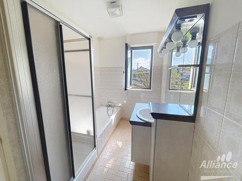 Maison - 97 m² - 4 pièces