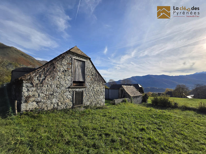 Maison ancienne - 295 m² - 1 pièce