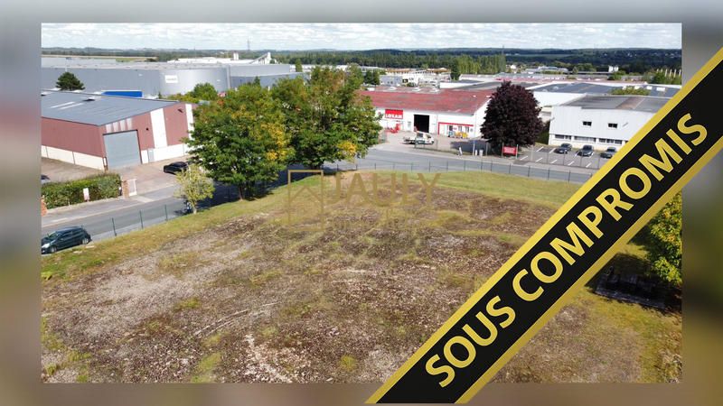 Terrain commercial - 2 231 m²