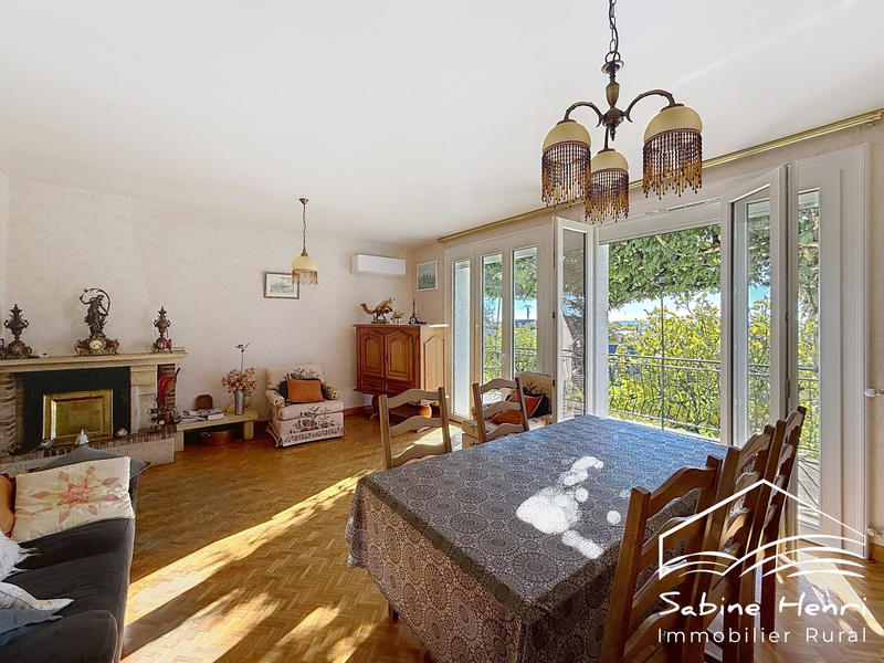 Maison - 119 m² - 6 pièces