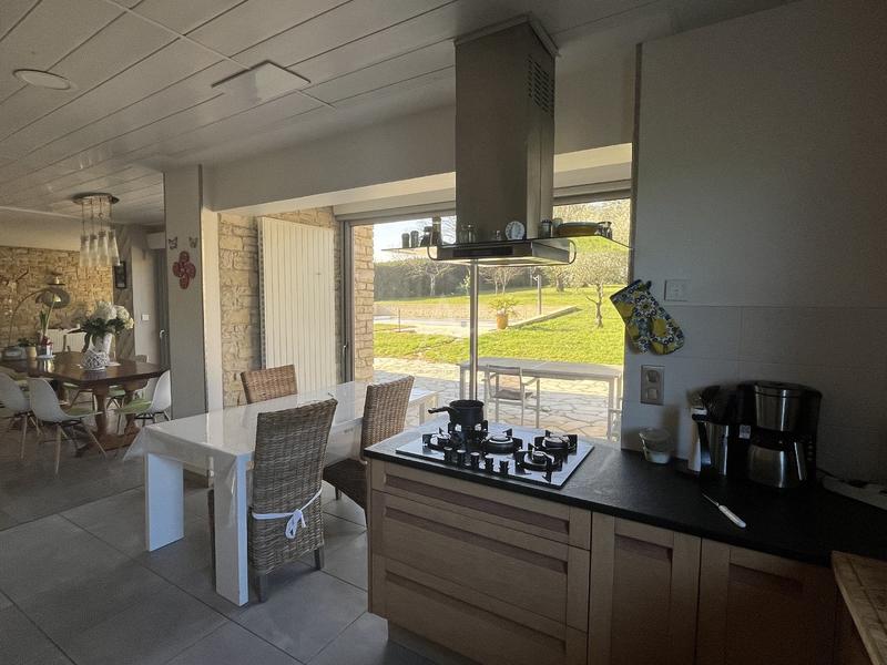 Maison d'architecte - 228 m² - 8 pièces