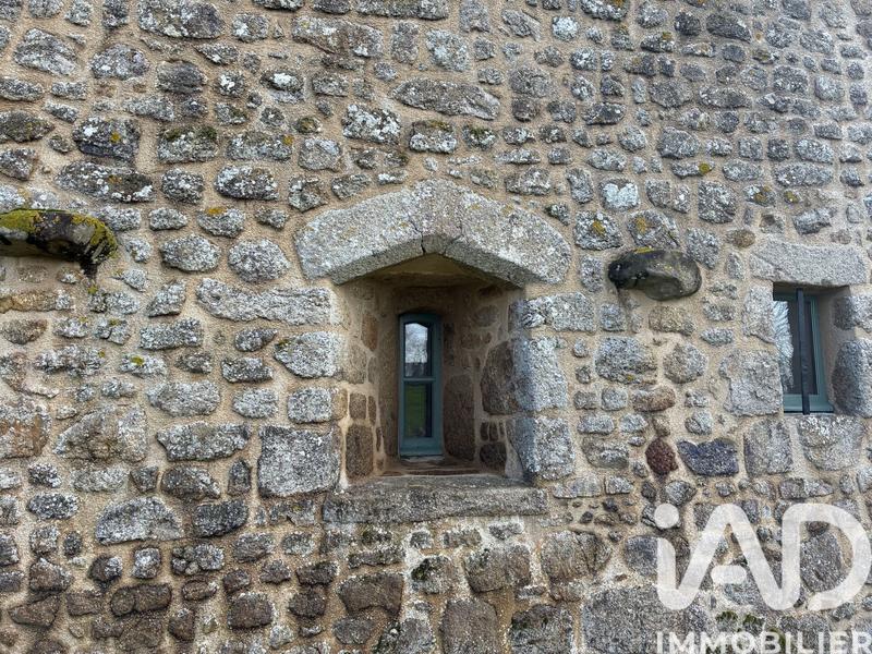 Maison - 198 m² - 4 pièces