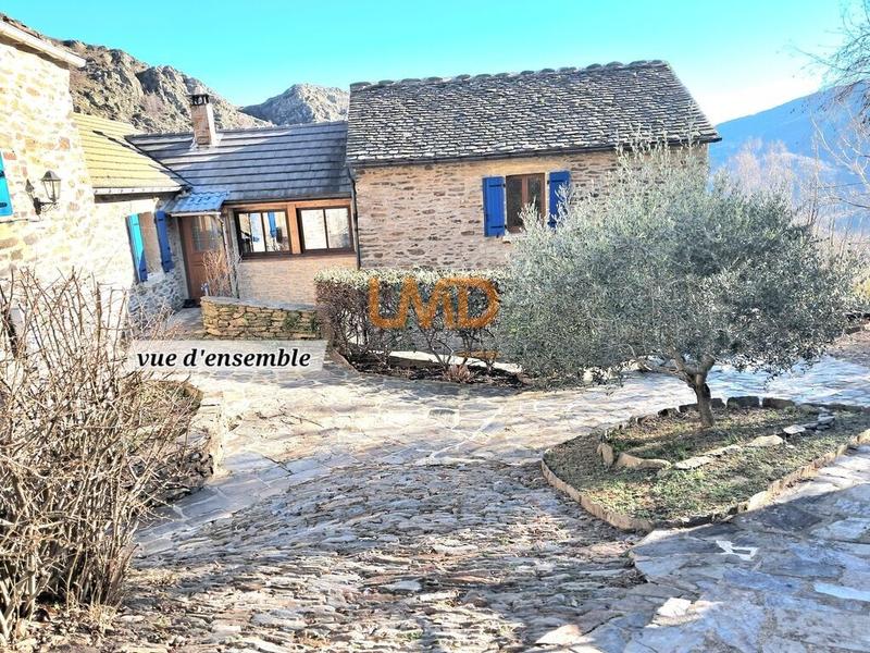 Mas - 128 m² - 7 pièces